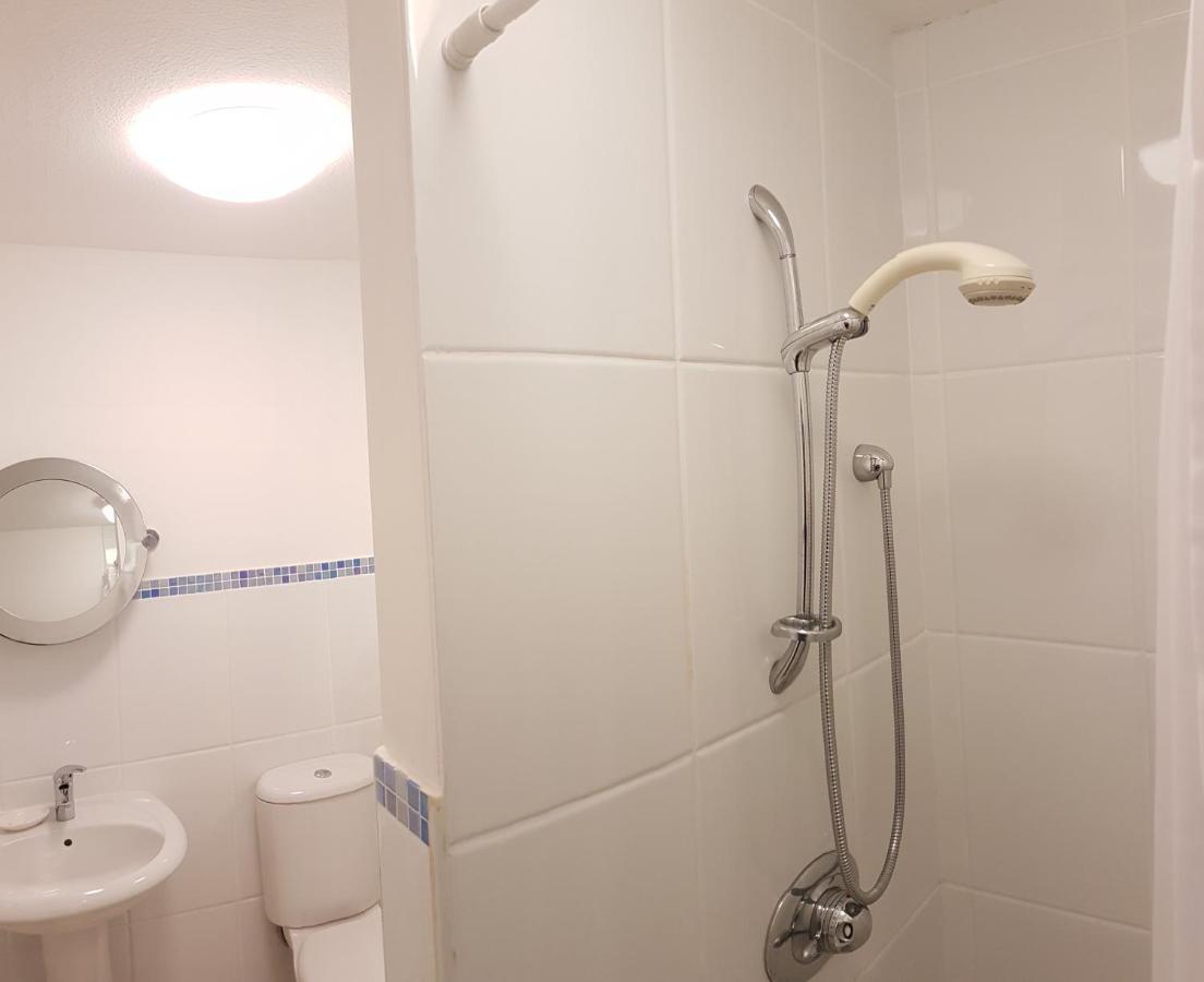 צ'רלסטאון Porthpean Apartment מראה חיצוני תמונה
